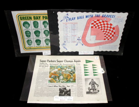 (3) 1976 Paper Place Mats Commemorating The 1967 Green Bay Packers, 1976 Gr