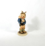 1951 Hummel Figurine Hum217: Boy with Toothache. Excellent no chips or crac