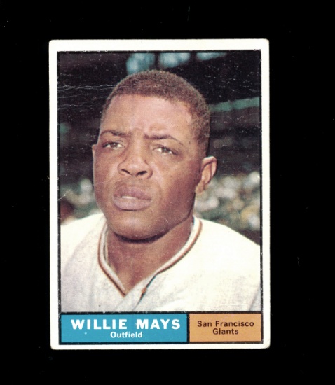 1961 Topps Baseball Card #150 Hall of Famer Willie Mays San Francisco Giant