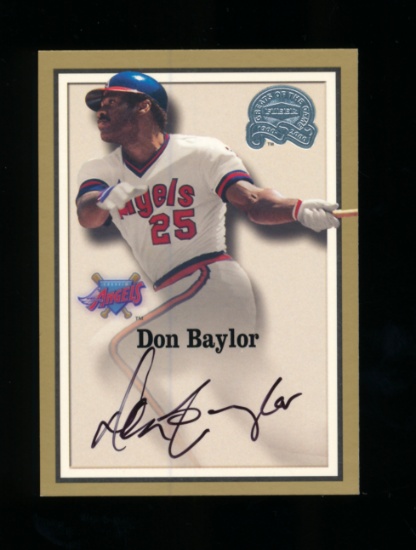 2000 Fleer Skybox Auographed Baseball Card with the card its self as Certif