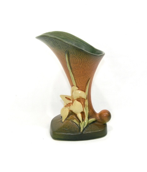 Vintage Roseville Pottery Zephyr Lily Brown Cornucopia Vase 204-8". Has One