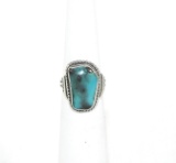 Vintage Native American Sterling Silver Ring With Large Turquoise Stone.  1