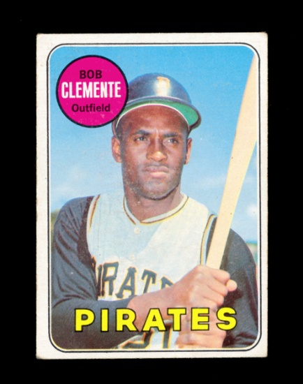 1969 Topps Baseball Card #50 Hall of Famer Bob Clemente Pittsburgh Pirates.