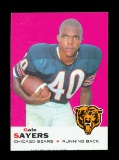 1969 Topps Football Card #51 Hall of Famer Gale Sayers Chicago Bears. EX-MT