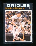 1971 Topps Baseball Card #300 Hall of Famer Brooks Robinson Baltimore Oriol