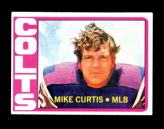 1972 Topps Football Card #326 Mike Curtis Baltimore Colts. EX/MT Condition
