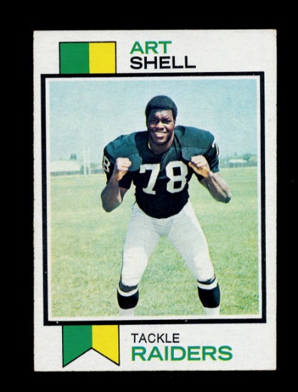 1973 Topps ROOKIE Football Card #77 Rookie Hall of Famer Art Shell Oakland