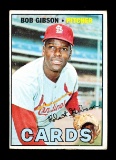 1967 Topps Baseball Card #210 Hall of Famer Bob Gibson St Louis  Cardinals