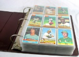 1976 Topps Baseball Cards Complete Near Mint Set in Binder. 660 Cards in NM
