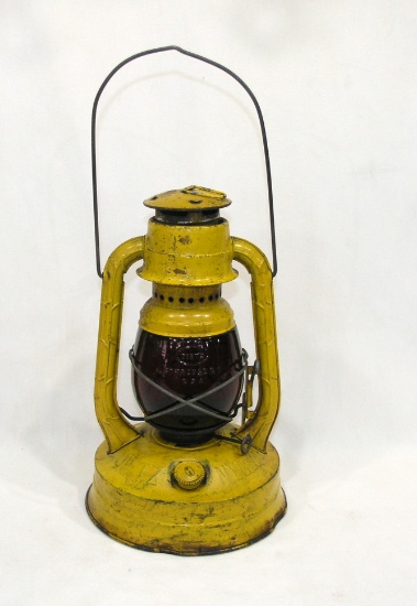 Vintage Dietz Model No. 100 Cold Blast Lantern Manufactured Syracuse New yo