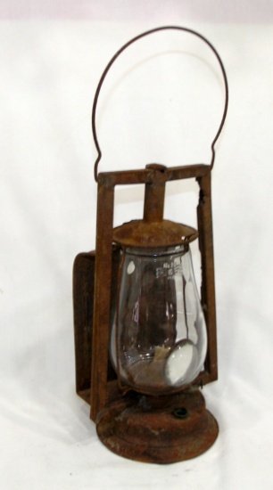 Vintage Dietz Kerosene Lantern Similar To Monarch With Back Heat Shield And