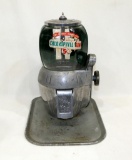 Viintage Atlas Bantam Chlorophyll 5-cent Gum Machine with Key and Most of O