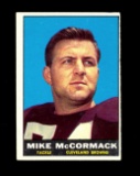 1961 Topps Football Card #72 Hall of Famer Mike McCormack Cleveland Browns.