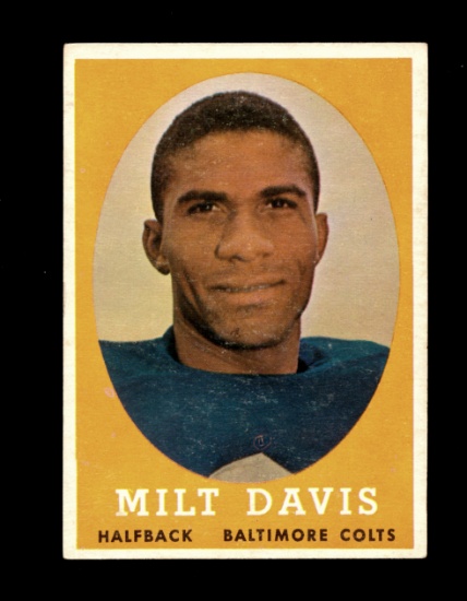 1958 Topps Football Card #98 Milt Davis Baltimore Colts. EX-MT Condition