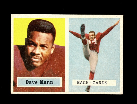 1957 Topps Football Card #50 Dave Mann Chicago Cardinals.