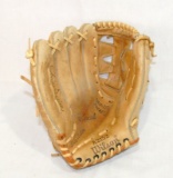 Vintage Chris Speier  Baseball Glove Wilson Model A2152. Worn on the RIGHT