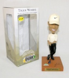 2003 Upper Deck Premium Play Makers Tiger Woods Bobble Head. Rare White Shi