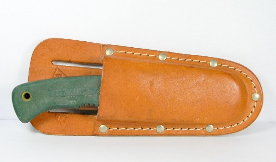 Schrade + USA 141 Old Timer Fixed Blade Knife. Green Rubber Handles with 4-