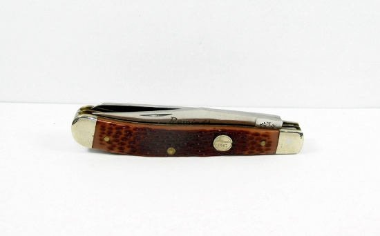 1990s Remington UMC Trapper Jack Knife Made BY Camillus. Jigged Delrin Scal