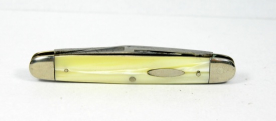 Pre 1940 Cattaraugus Equal End Senator Pen Knife. Cracked Ice Celluloid Han
