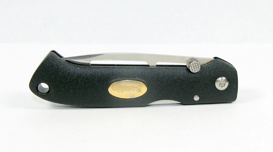 Beretta Lockback Jackknife with Skeletonized Blade.  Partial Serrated. Ligh