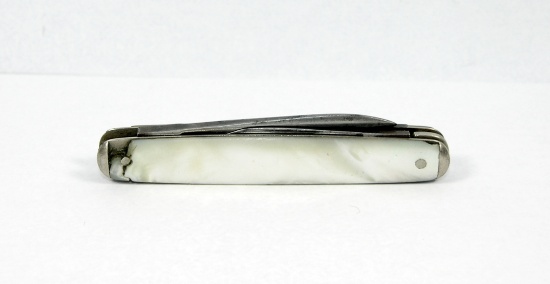 1920s Remimgton 3-Blade Equal End Whittler with Genuine Pearl Handles. Some