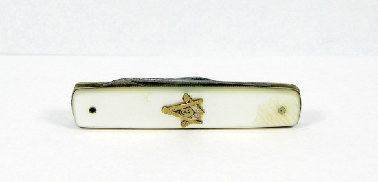 Robeson Shuredge- Rochester, NY Shadow Crown Pen Knife . Genuine Pearl Scal