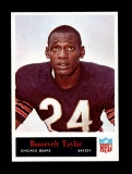 1965 Philadelphia Football Card #25 Roosevelt Taylor Chicago Bears