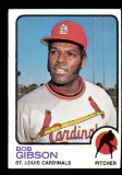 1973 Topps Baseball Card #190 Hall of Famer Bob Gibbson St Louis Cardinals