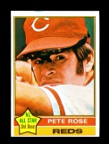 1976 Topps Baseball Card #240 Pete Rose Cincinnati Reds