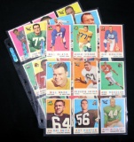 (25) 1959 Topps Football Cards. Common Players EX to EX-MT+ Conditions