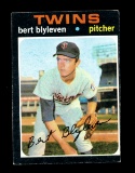 1971 Topps ROOKIE Baseball Card #26 Rookie Hall of Famer Bert Blyleven Minn