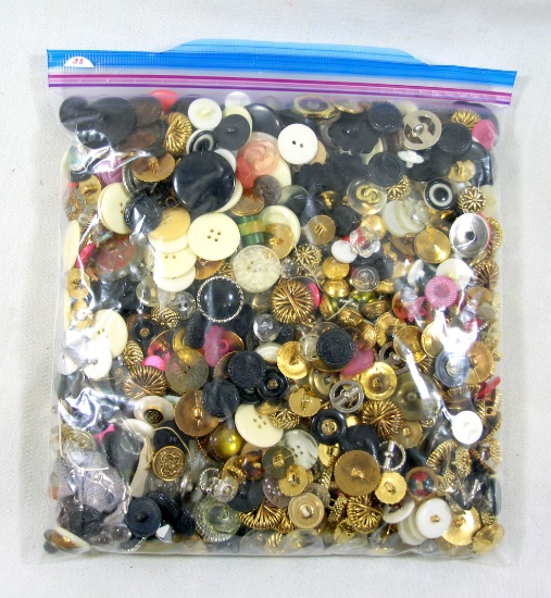 3 Pound Bag of Mixed Vintage & Newer Buttons