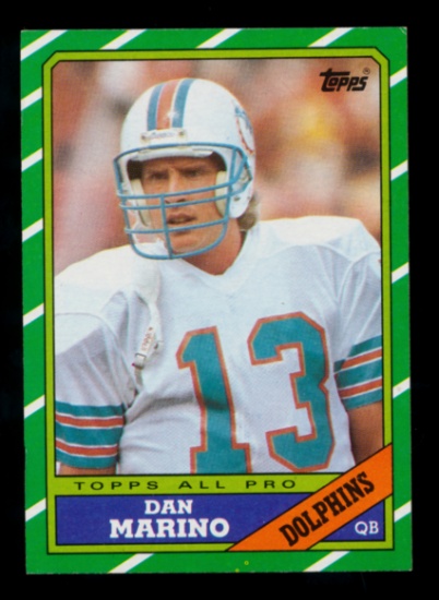 1986 Topps Football Card #45 Hall of Famer Dan Marino Miami Dolphins