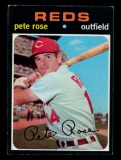 1971 Topps Baseball Card #100 Pete Rose Cincinnati Reds