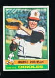 1976 Topps Baseball Card #95 Hall of Famer Brooks Robinson Baltimore Oriole