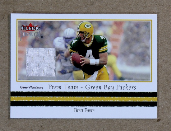 2002 Fleer GAME WORN JERSEY Football Card Brett Favre Green Bay Packers