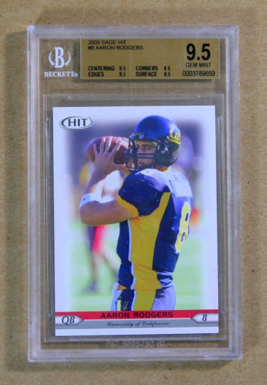 2005 SAGE HIT ROOKIE Football Card #8 Aaron Rodgers Green Bay Packers. Grad