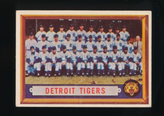 1957 Topps Baseball Card #198 Detroit Tigers Team