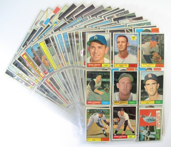 (171) 1961 Baseball Cards Mostly EX Conditions
