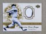 2000 Upper Deck GAME WORN JERSEY Baseball Card #J-MM Mickey Mantle New York