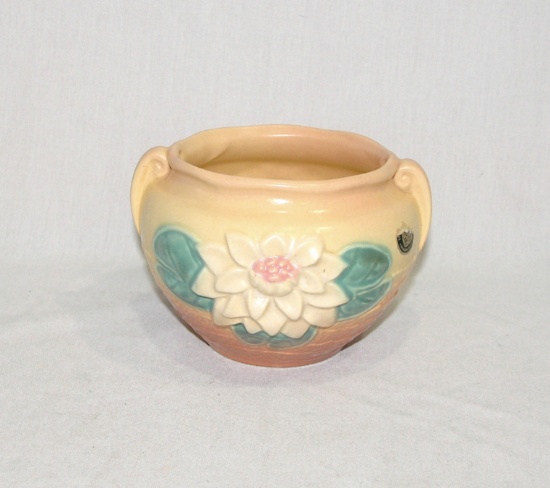 Vintage Hull Art Pottery Water Lilly Planter L-23 - 5-1/2. No Chips or Crac