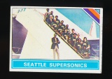 1975 Topps Basketball Card #219 Seattle Super Sonics Team/Bill Russell