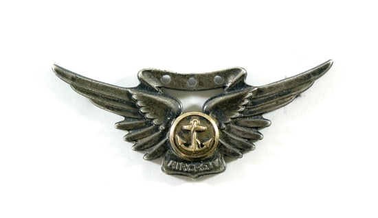 WWII USN Sterling Aircrew Wings.  Pin on back (not clutchback).