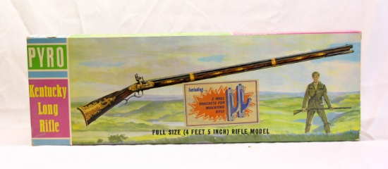 1950's/60's Pryo Kentucky Rifle Model Kit.  Missing instruction sheet but a