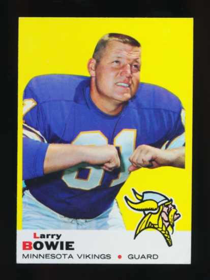 1969 Topps Football Card #126 Larry Bowie Minnesota Vikings