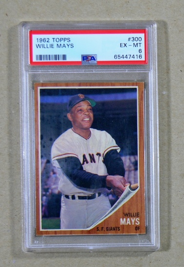 1962 Topps Baseball Card #300 Hall of Famer Willie Mays San Francisco Giant