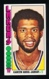 1976-77 Topps Basketball Card #100 Hall ofFamer Kareem Abdul Jabbar
