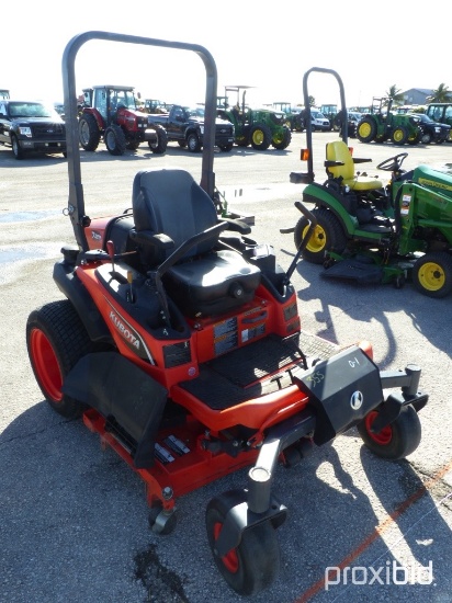 KUBOTA ZD1211 ZERO TURN