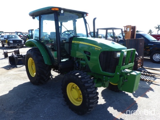 JOHN DEERE 5101E CAB
